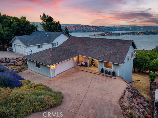 3592 Pine Terrace Drive, Kelseyville CA: https://media.crmls.org/medias/610ff8c0-3995-4818-9462-c7094facd5c7.jpg
