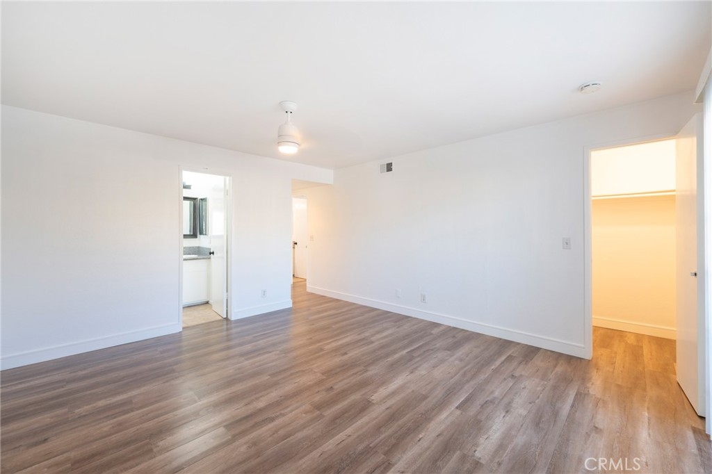 MLS #OC25273090 image #19