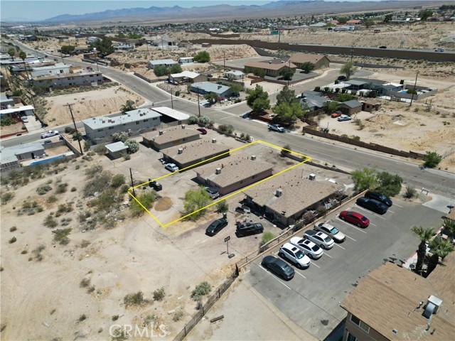 255 W Grace Street, Barstow CA: https://media.crmls.org/medias/6110833b-e32d-48e8-88b7-57748e9261ba.jpg