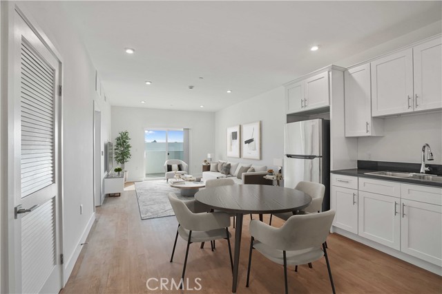 Detail Gallery Image 4 of 26 For 8750 Sepulveda Bld #311,  North Hills,  CA 91343 - 1 Beds | 1 Baths