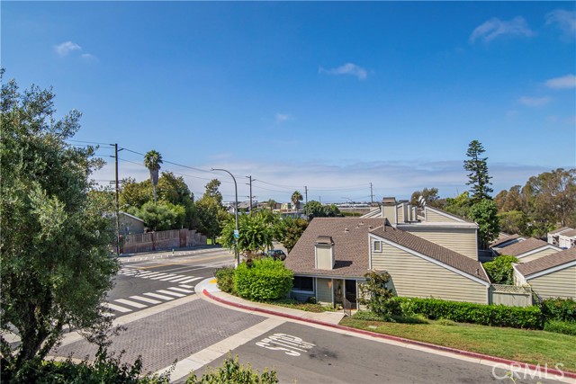 Detail Gallery Image 12 of 16 For 1020 W 19th St, Costa Mesa,  CA 92627 - 3 Beds | 2 Baths