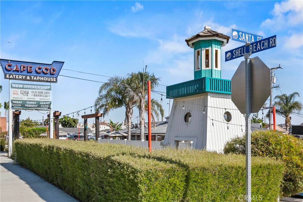 https://media.crmls.org/medias/6111a7fc-3326-47f8-9d36-7148b6727a19.jpg?preset=X-Large
