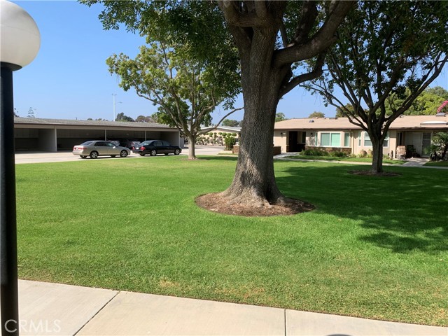 13261 Southport Ln., M8-184I, Seal Beach CA: https://media.crmls.org/medias/61127de1-08ce-4be8-9266-d8e005b7b2bd.jpg