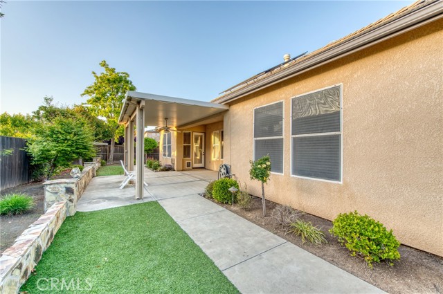 Detail Gallery Image 9 of 35 For 1624 N Chesterfield Ln, Clovis,  CA 93619 - 4 Beds | 2/1 Baths