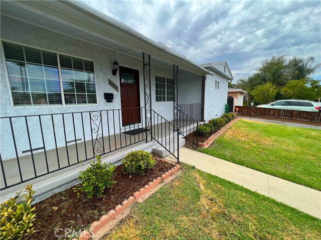 8794 Murietta Avenue photo 4