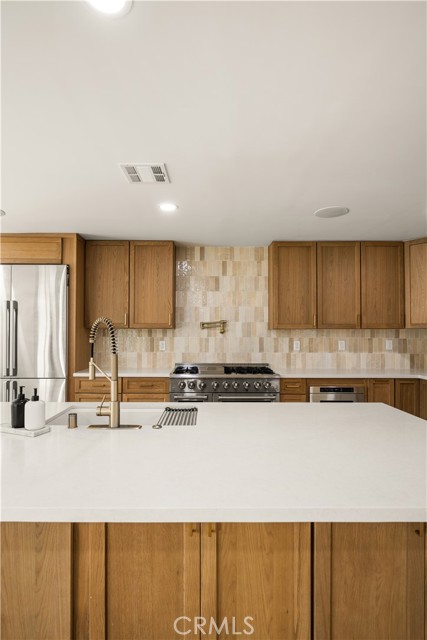 Detail Gallery Image 12 of 48 For 3502 Monogram, Long Beach,  CA 90808 - 5 Beds | 3 Baths