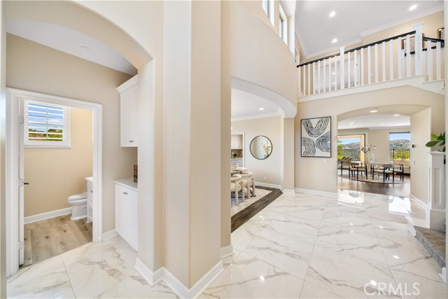 16389 Viewcrest Road, Chino Hills CA: https://media.crmls.org/medias/6116fdd0-3d6b-4ca6-8dbc-feb923135727.jpg