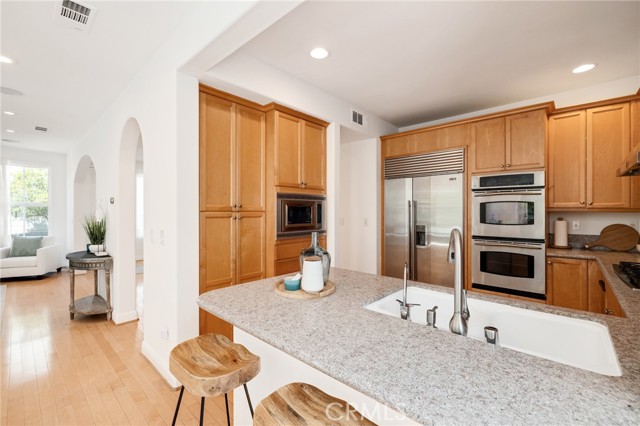 Detail Gallery Image 17 of 52 For 15 Pepper Tree Ln, Rolling Hills Estates,  CA 90274 - 3 Beds | 2/1 Baths