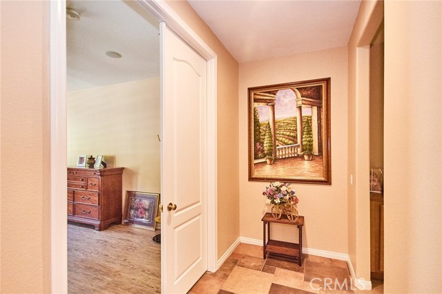 Detail Gallery Image 23 of 29 For 12430 Split Rein Dr, Rancho Cucamonga,  CA 91739 - 4 Beds | 2/1 Baths