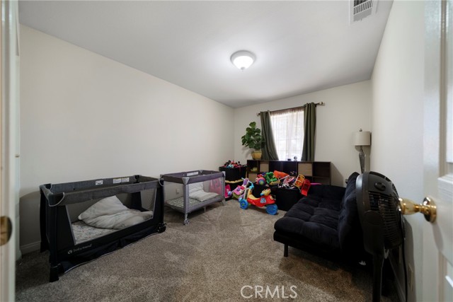 1281 Leslie Drive, Hemet CA: https://media.crmls.org/medias/6118d1d2-6683-4327-bfe8-6fb64835d94e.jpg