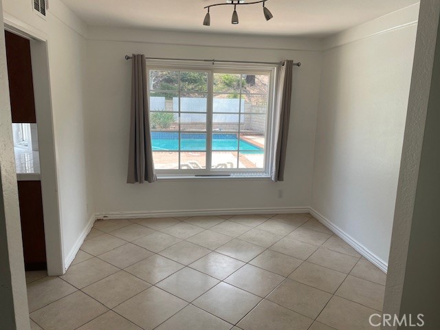 Detail Gallery Image 3 of 6 For 26625 via Noveno, Mission Viejo,  CA 92691 - 4 Beds | 3 Baths