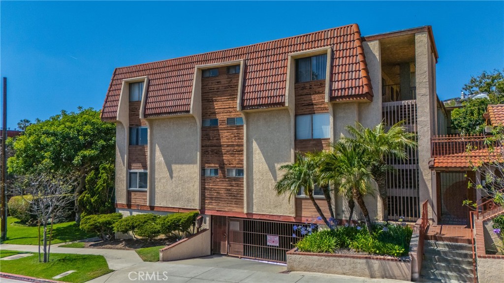 2101 E 21st Street #310