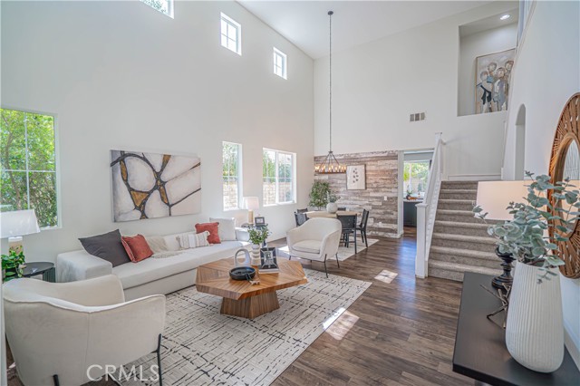 Detail Gallery Image 6 of 62 For 23948 Rustico Ct, Valencia,  CA 91354 - 5 Beds | 3 Baths