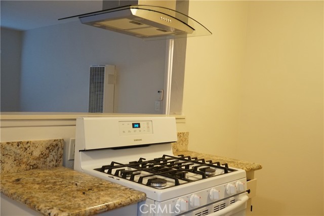 Detail Gallery Image 3 of 9 For 1035 S Alma St #2,  San Pedro,  CA 90731 - 1 Beds | 1 Baths