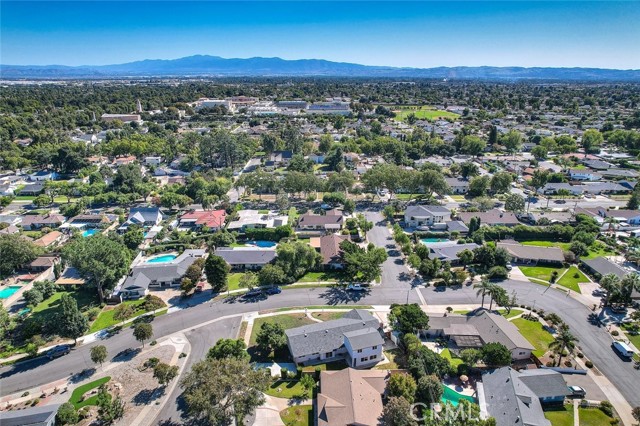 Detail Gallery Image 31 of 31 For 340 W Caroline St, Ontario,  CA 91762 - 7 Beds | 4 Baths