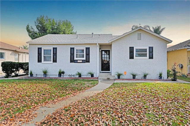 Front Image Thumbnail for CRDW25278104