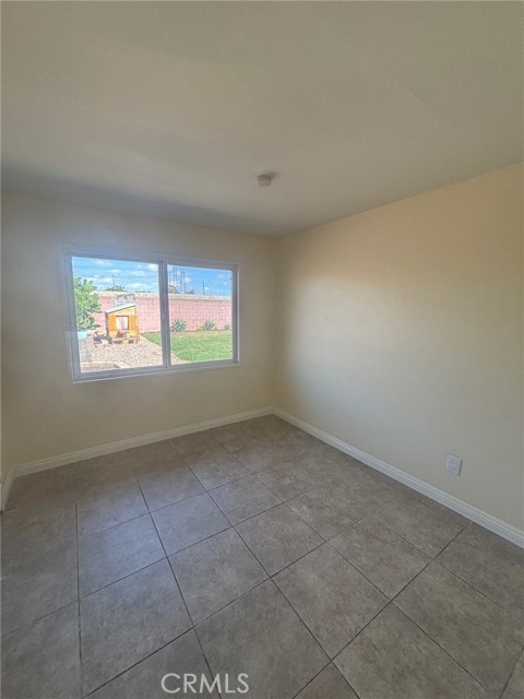 Detail Gallery Image 8 of 20 For 1402 Stevely Ave, Long Beach,  CA 90815 - 3 Beds | 2 Baths