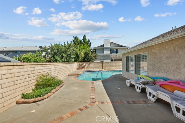 Detail Gallery Image 31 of 37 For 25536 Old Course Way, Valencia,  CA 91355 - 3 Beds | 2 Baths