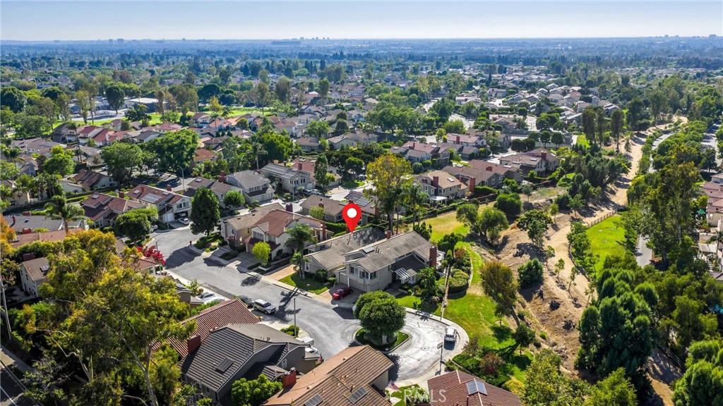 MLS #OC25175333 img 40