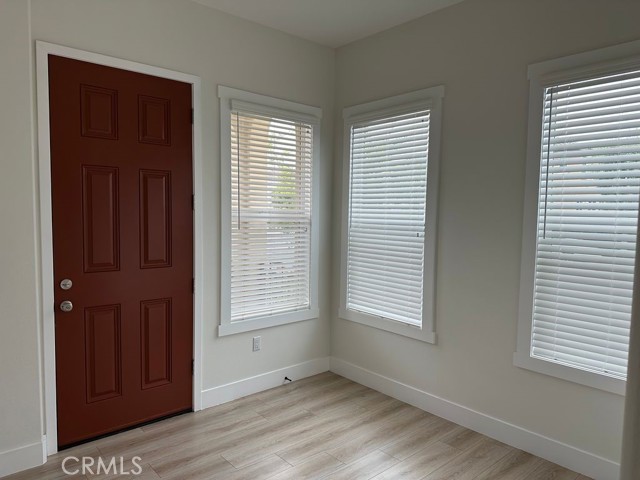 31917 Saint Joseph Ln, Stanton CA: https://media.crmls.org/medias/611b37b7-fa0f-4619-aa2a-ef861e566be4.jpg