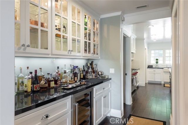 5433 Castle Knoll Road, La Canada Flintridge CA: https://media.crmls.org/medias/611c6112-69fe-400b-acf8-ebf9e2c01b02.jpg