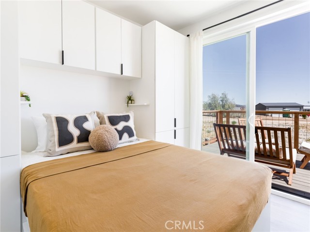 Detail Gallery Image 6 of 30 For 1375 Fortuna Ave, Landers,  CA 92285 - 2 Beds | 1 Baths