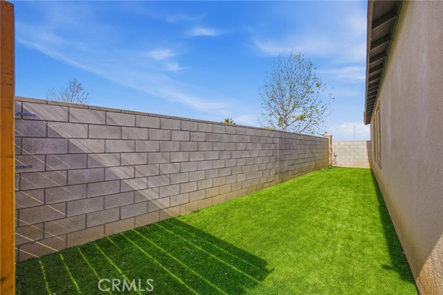 Image 62 of 75 For 26459 Wreath Court