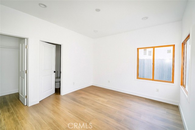 Detail Gallery Image 16 of 19 For 1350 E 8th, Long Beach,  CA 90813 - 2 Beds | 1 Baths