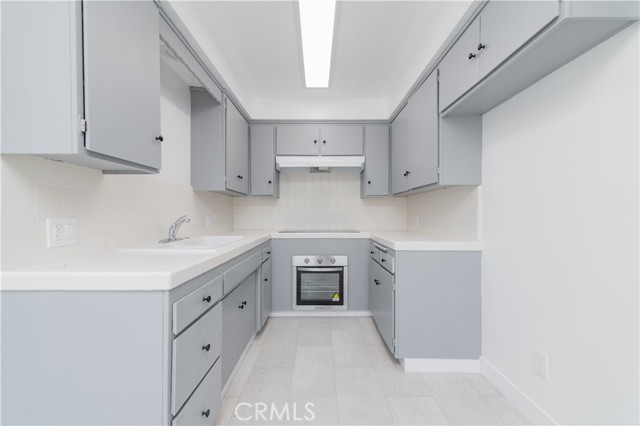 515 N 1st Street, Alhambra CA: https://media.crmls.org/medias/611d4c8d-584d-44b3-b7fc-d46bb258155d.jpg