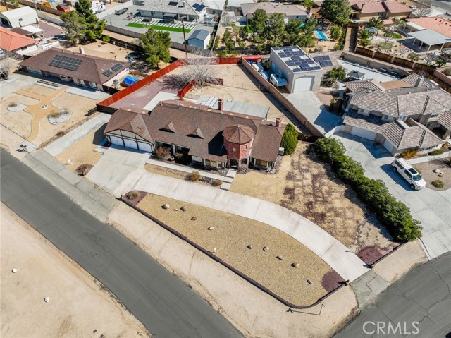 5 Bed Home for Sale in Apple Valley, California