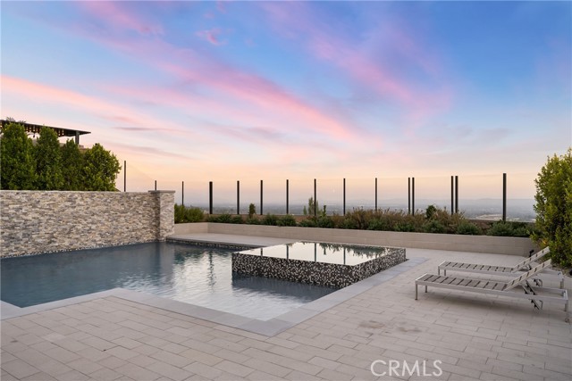 20436 W Liverpool Way, Porter Ranch CA: https://media.crmls.org/medias/611df300-5258-4394-b959-4dc083995836.jpg