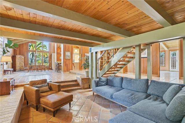 Image 11 of 44 For 1251 Mesa Oaks