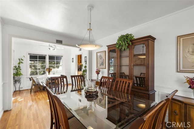Detail Gallery Image 15 of 54 For 1815 Las Flores Dr, Glendale,  CA 91207 - 4 Beds | 3 Baths