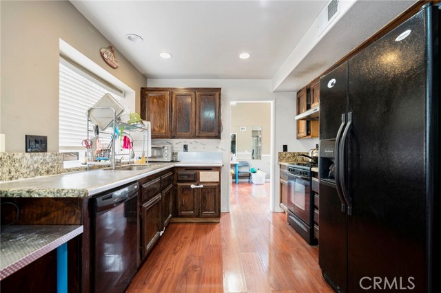 Image 10 of 22 For 321 Avenue 12