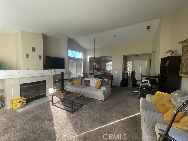 Detail Gallery Image 4 of 15 For 25625 Pacato, Moreno Valley,  CA 92551 - 3 Beds | 2 Baths