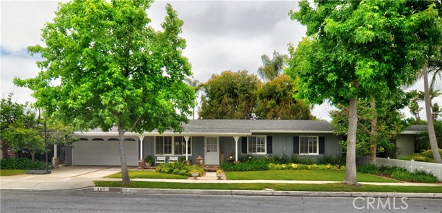 267 Robinhood Ln, Costa Mesa, CA 92627