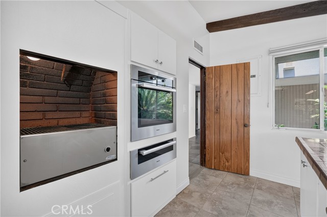 2904 Far View photo 16