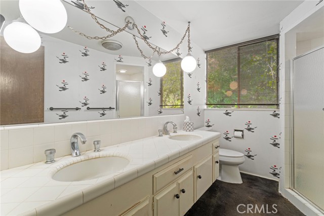 Detail Gallery Image 12 of 19 For 1145 Glencoe Heights Dr, Glendora,  CA 91741 - 4 Beds | 2 Baths