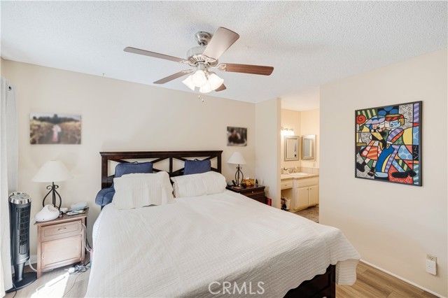 Detail Gallery Image 10 of 16 For 21901 Lassen St #94,  Chatsworth,  CA 91311 - 3 Beds | 2/1 Baths