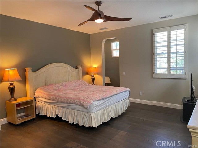 Detail Gallery Image 3 of 14 For 6 Carpenteria, Irvine,  CA 92602 - 4 Beds | 3 Baths