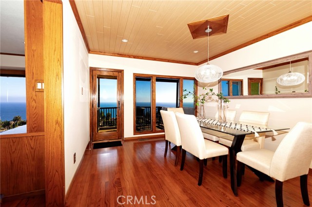 1323 Silvius Avenue, San Pedro CA: https://media.crmls.org/medias/61247733-b45b-43f8-97f9-af931049bb86.jpg