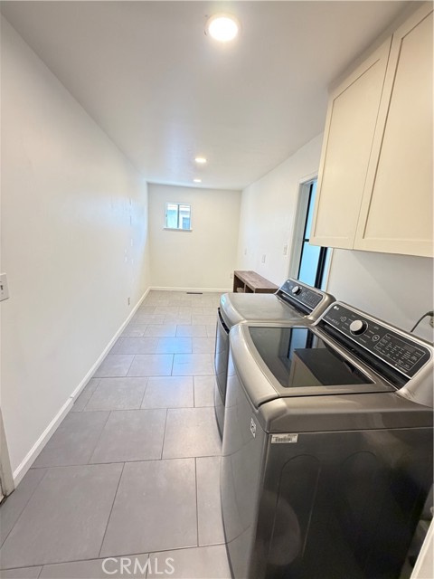 Detail Gallery Image 17 of 22 For 1527 W Palo Alto, Fresno,  CA 93711 - 5 Beds | 3 Baths