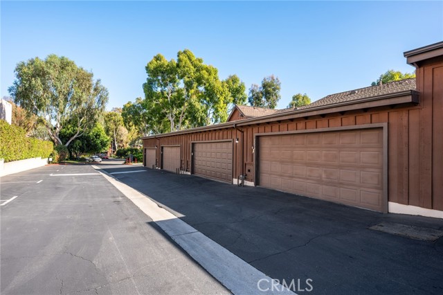 Detail Gallery Image 34 of 37 For 2279 Stonewood Ct, San Pedro,  CA 90732 - 3 Beds | 2/1 Baths