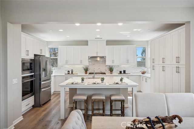 25 Jarano Street, Rancho Mission Viejo, CA, 92694 25 Jarano Street, Rancho Mission Viejo, CA, 92694