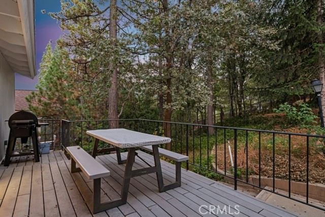 Detail Gallery Image 27 of 37 For 27915 Matterhorn Dr, Lake Arrowhead,  CA 92352 - 3 Beds | 2 Baths