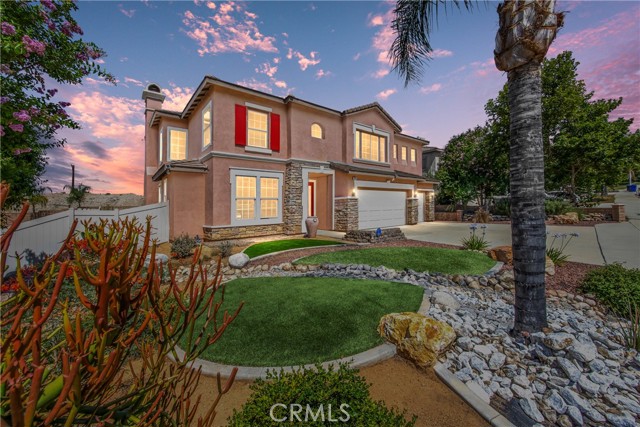 Detail Gallery Image 2 of 58 For 6644 Summertrail Pl, Highland,  CA 92346 - 5 Beds | 3/1 Baths