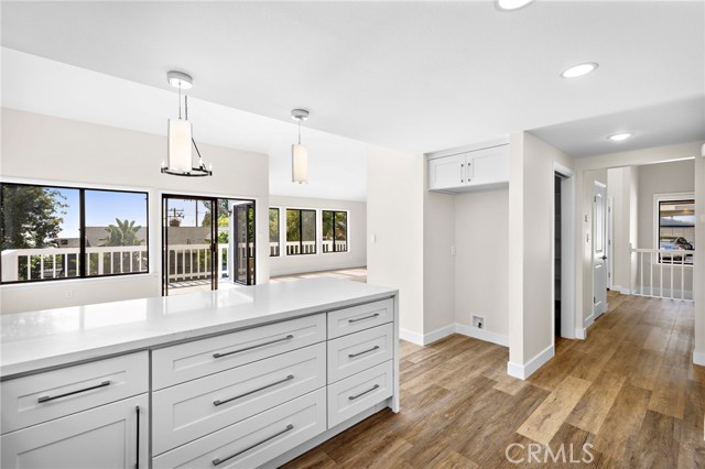 21542 Anns Lane, Laguna Beach CA: https://media.crmls.org/medias/61270b39-68a7-44a7-b5a6-3d6672d87ac6.jpg