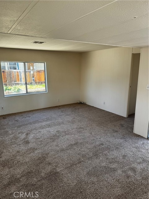 Detail Gallery Image 9 of 12 For 20683 Waalew, Apple Valley,  CA 92307 - 2 Beds | 2 Baths