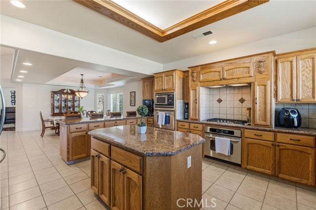 Detail Gallery Image 16 of 45 For 3296 Hollow Ave, Madera,  CA 93637 - 3 Beds | 2/1 Baths