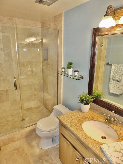 2nd bathroom